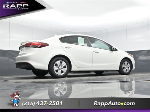 Used 2017 Kia Forte LX image 26
