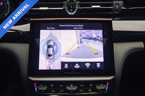 Used 2022 Maserati Quattroporte Modena Q4 image 41