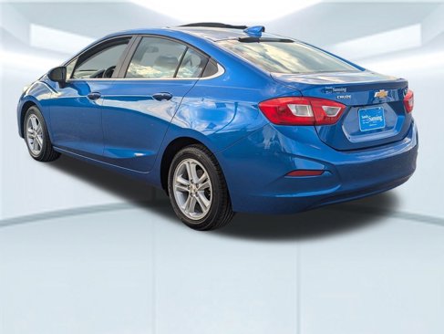 Used 2016 Chevrolet Cruze LT w/ Convenience Package image 4