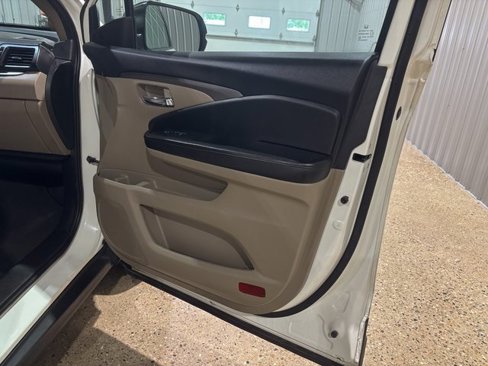 Used 2019 Honda Pilot EX-L image 29