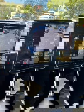 Used 2018 Tesla Model 3 Long Range image 15