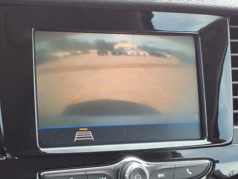 Used 2022 Buick Encore Preferred w/ Safety Package image 23