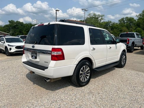 Used 2016 Ford Expedition XLT w/ Equipment Group 202A image 8