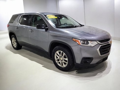 Used 2020 Chevrolet Traverse LS w/ LPO, Floor Liner Package image 2