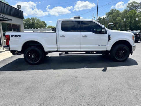 Used 2017 Ford F250 Lariat w/ Chrome Package image 7