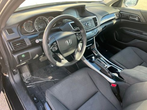 Used 2017 Honda Accord LX image 11