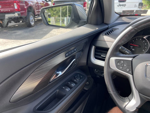 Used 2019 GMC Terrain SLT w/ Preferred Package image 12