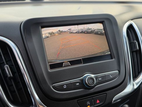 Used 2022 Chevrolet Equinox LT image 29