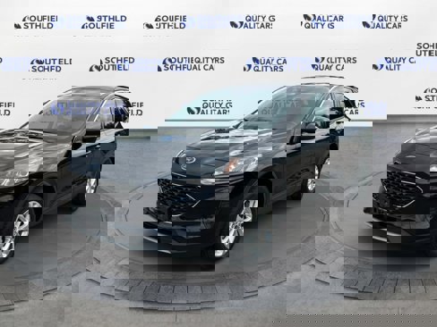 Used 2021 Ford Escape SE image 2