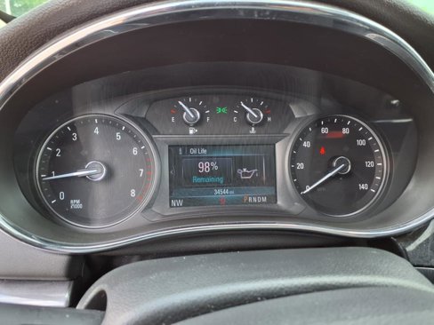 Used 2020 Buick Encore Preferred w/ Safety Package image 27