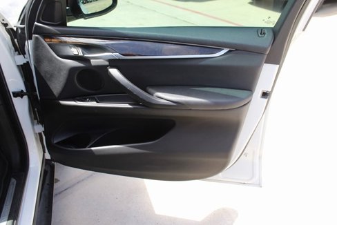 Used 2018 BMW X5 sDrive35i w/ Premium Package image 5