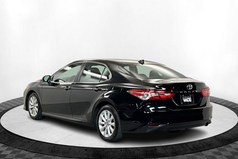 Certified 2019 Toyota Camry LE image 3