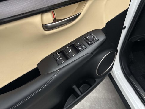 Used 2019 Lexus NX 300 FWD image 14