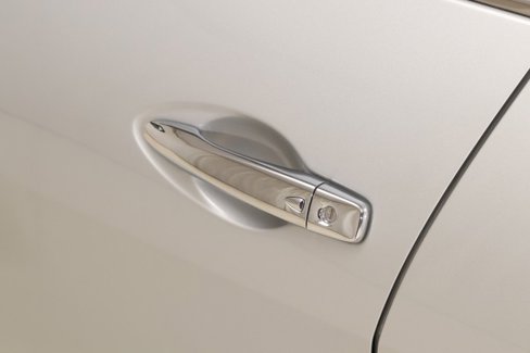 Used 2018 Nissan Maxima Platinum image 18