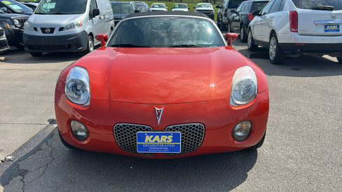 Used 2008 Pontiac Solstice Convertible w/ Premium Package image 3