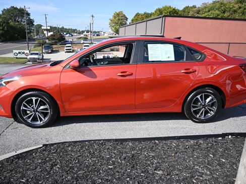 Used 2022 Kia Forte LXS image 8