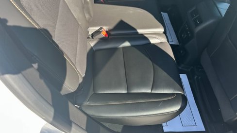 Used 2019 Chevrolet Equinox Premier image 43