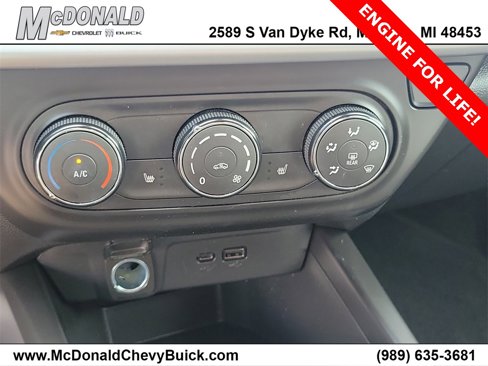 Used 2024 Chevrolet Trax RS w/ Driver Confidence Package image 14