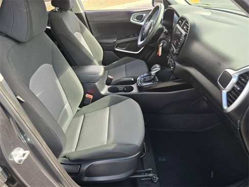 Used 2024 Kia Soul LX w/ Option Group 015 image 13