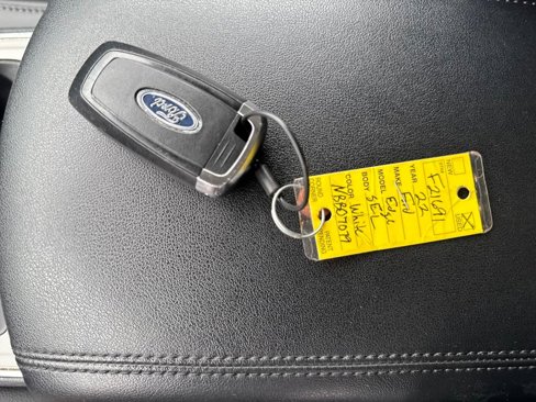 Used 2022 Ford Edge SEL image 27