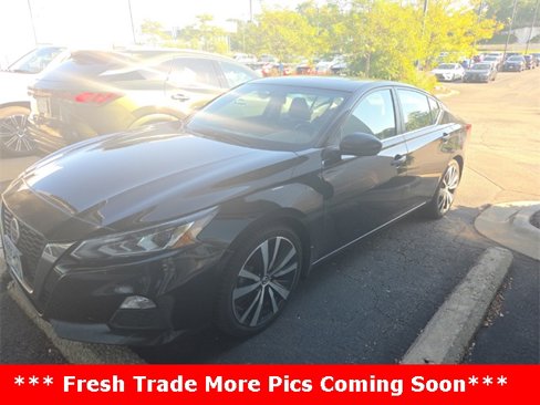 Used 2019 Nissan Altima 2.5 SR w/ SR Premium Package image 1