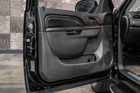 Used 2012 GMC Yukon XL Denali image 39