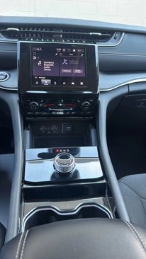 Used 2023 Jeep Grand Cherokee L Laredo w/ Luxury Tech Group I image 15