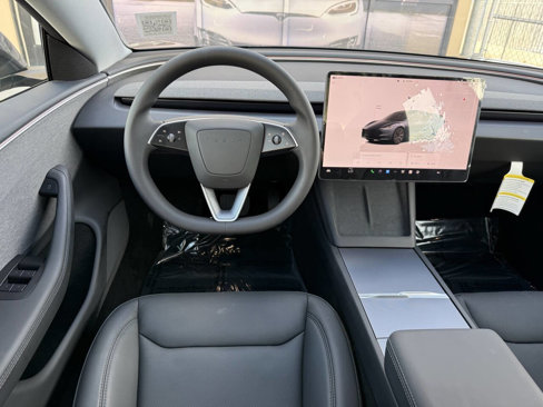 Used 2025 Tesla Model 3 Long Range image 25