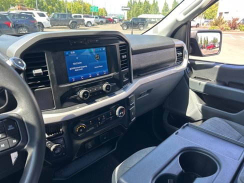 Used 2021 Ford F150 XLT image 14