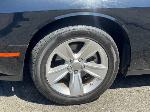 Used 2023 Dodge Challenger SXT image 10