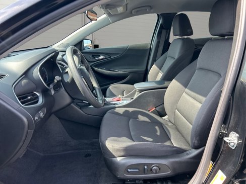 Used 2024 Chevrolet Malibu LT image 10