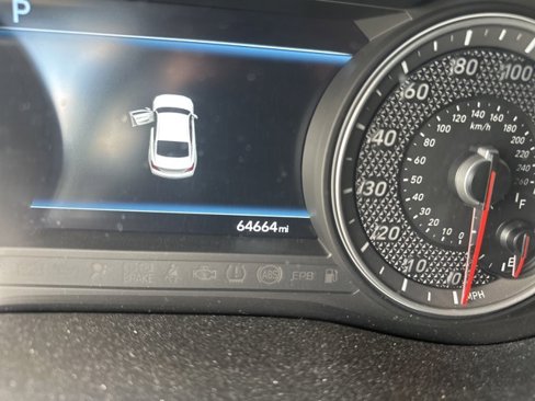 Used 2020 Genesis G70 2.0T w/ Elite Package image 4