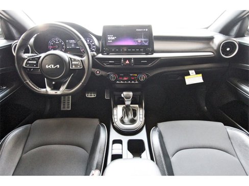 Used 2024 Kia Forte GT-Line image 9