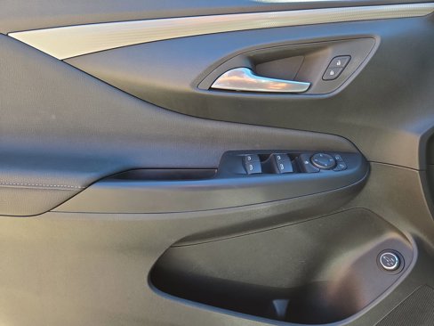 Used 2024 Buick Envista Avenir image 15