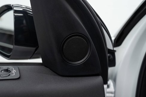 Used 2022 Land Rover Discovery Sport SE image 50