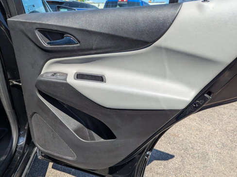 Used 2020 Chevrolet Equinox LS w/ LPO, Floor Liner Package image 18