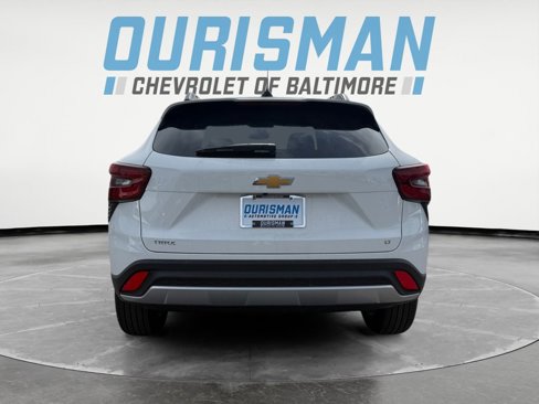 New 2025 Chevrolet Trax LT image 5