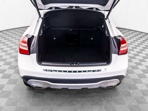 Used 2019 Mercedes-Benz GLA 250 4MATIC image 27