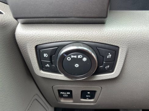Used 2018 Ford F150 XLT w/ Equipment Group 302A Luxury image 24
