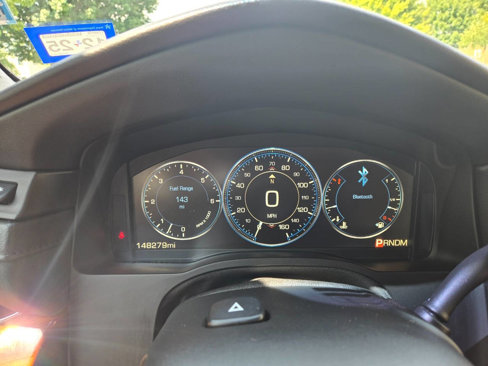 Used 2015 Cadillac Escalade ESV Premium image 10