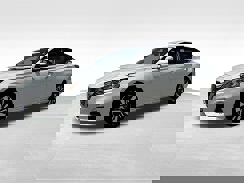 Used 2022 Nissan Altima 2.5 SV image 1