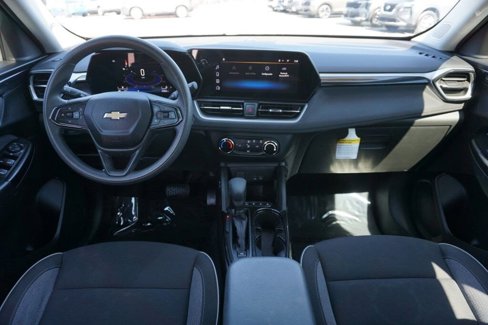 Used 2024 Chevrolet TrailBlazer LS image 13