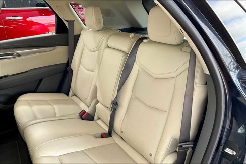 Used 2017 Cadillac XT5 Luxury w/ Driver Awareness Package image 20