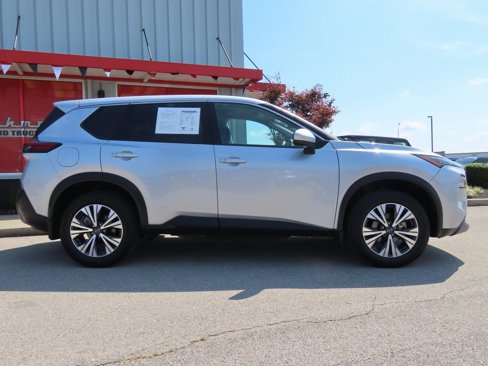 Used 2023 Nissan Rogue SV image 16