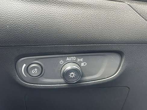 Used 2024 Buick Encore GX Sport Touring w/ Comfort Package image 24
