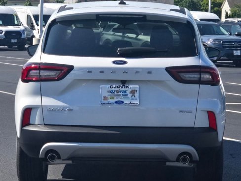 Used 2024 Ford Escape Active image 14
