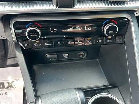 Used 2023 Kia K5 EX image 22