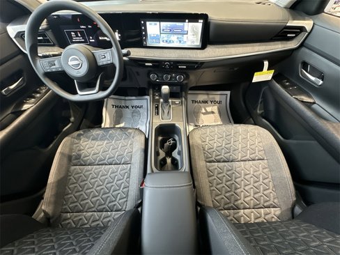 New 2025 Nissan Kicks SV image 12