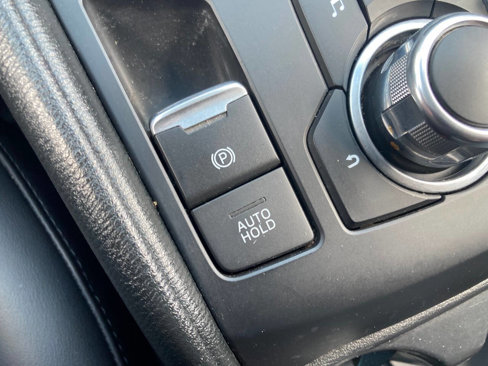 Used 2018 MAZDA CX-5 Touring w/ Preferred Equipment Package image 37