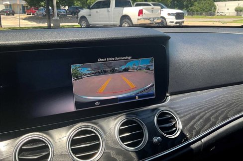 Used 2020 Mercedes-Benz E 350 Sedan image 25